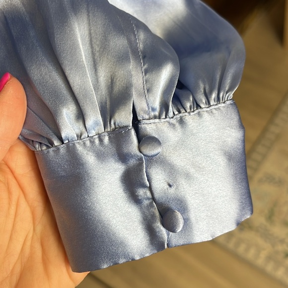 UO Satin Blue Women's Wrap Top Cropped Length- L - Picture 6 of 7